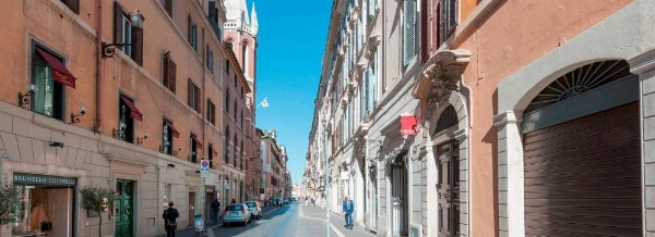 Gorgeous penthouse Spanish Steps image 20